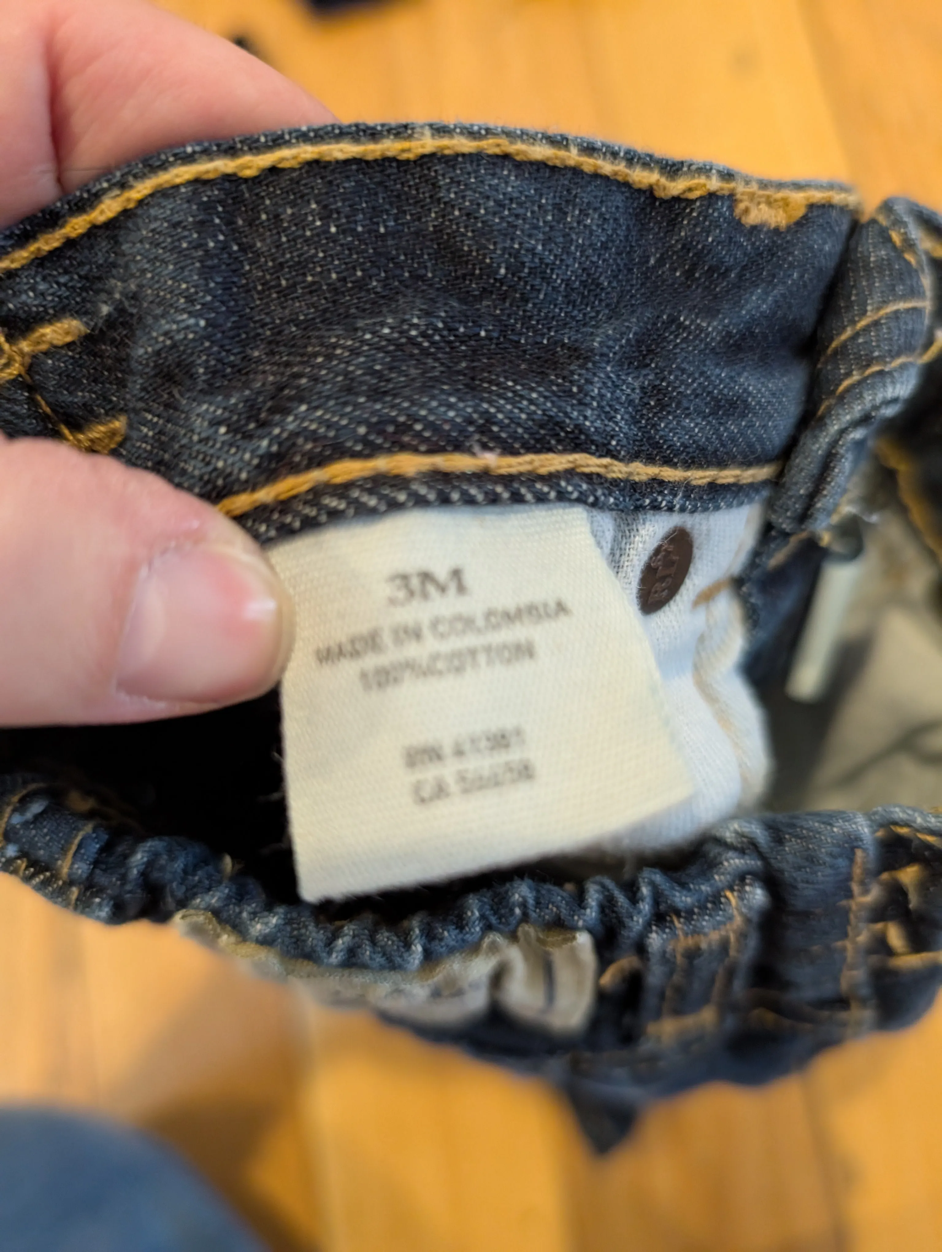Bundle of 4 pairs - size 3 month pants, Kids 3 Month (0-3M)