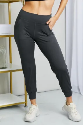 Casual Comfort Wide Waistband Cropped Joggers