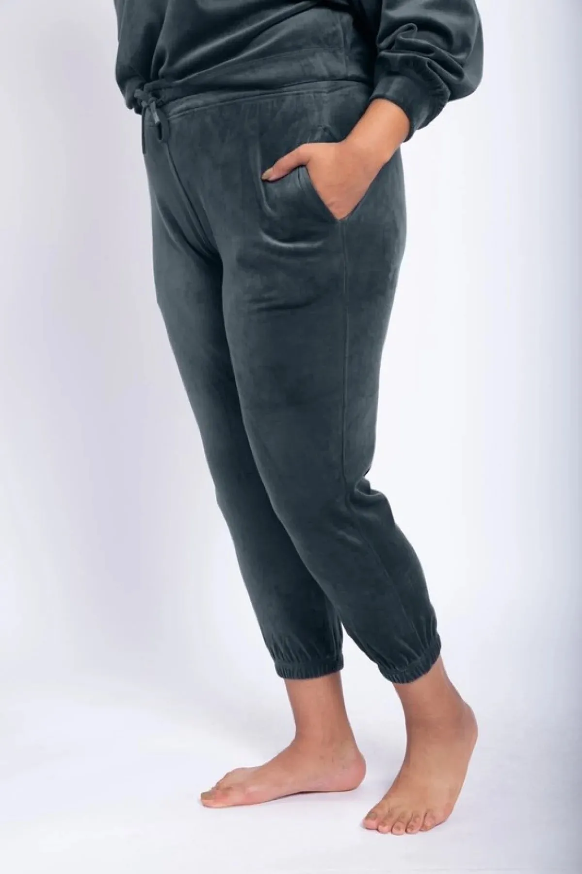 Cloud Comfort Velour Joggers