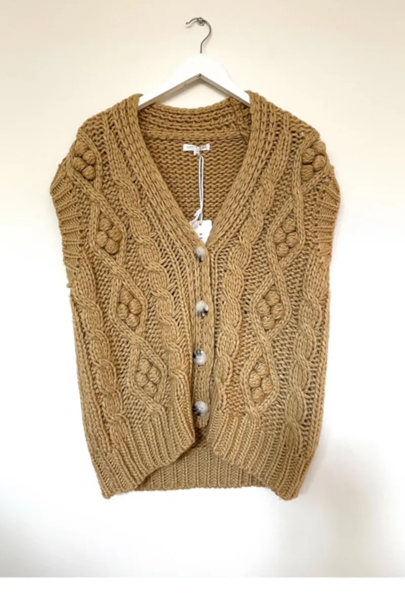 Little Lies - Georgia Vest Natural