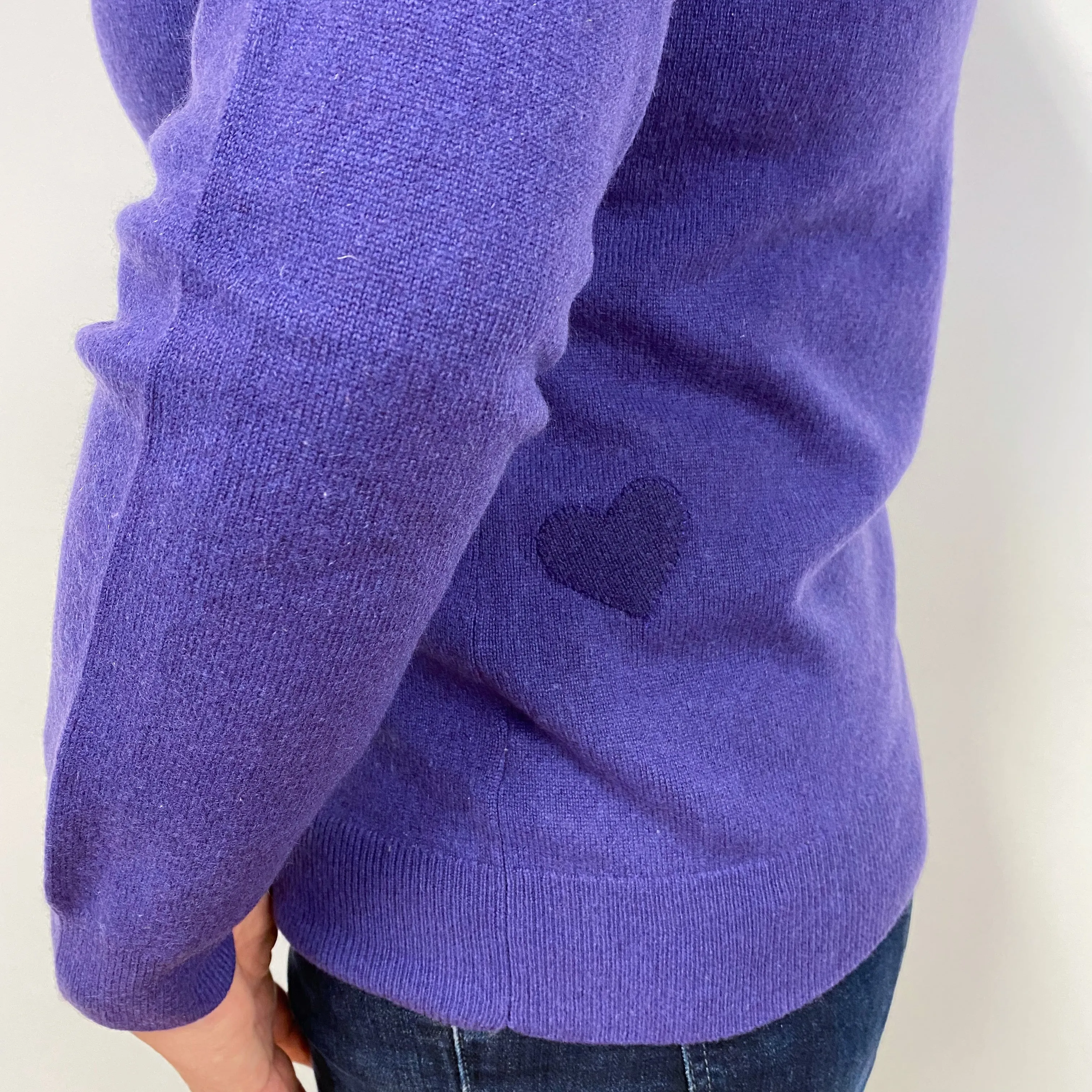 Pansy Purple Cashmere V-Neck Jumper Large