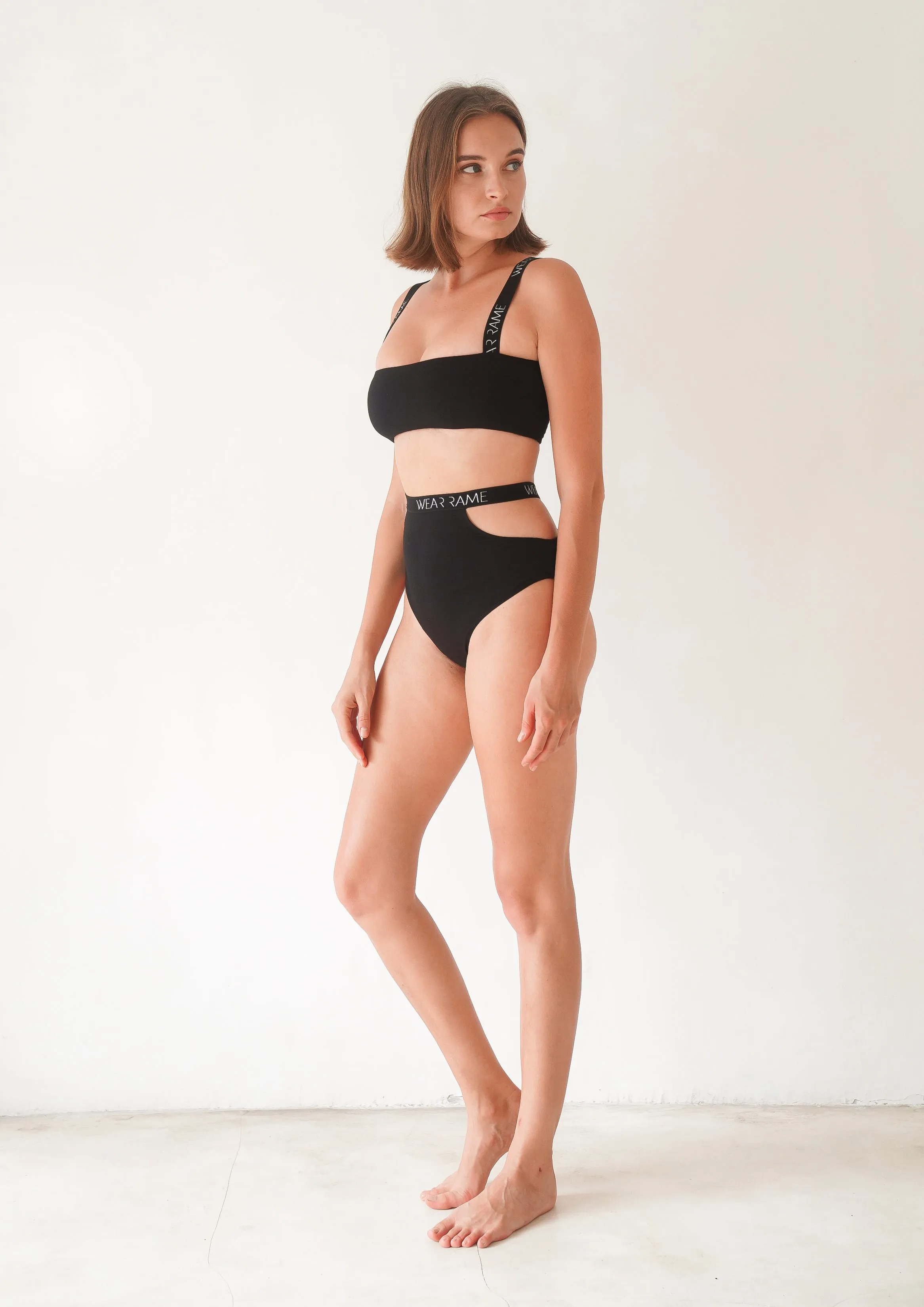 The Aphrodite In Black - Bottom