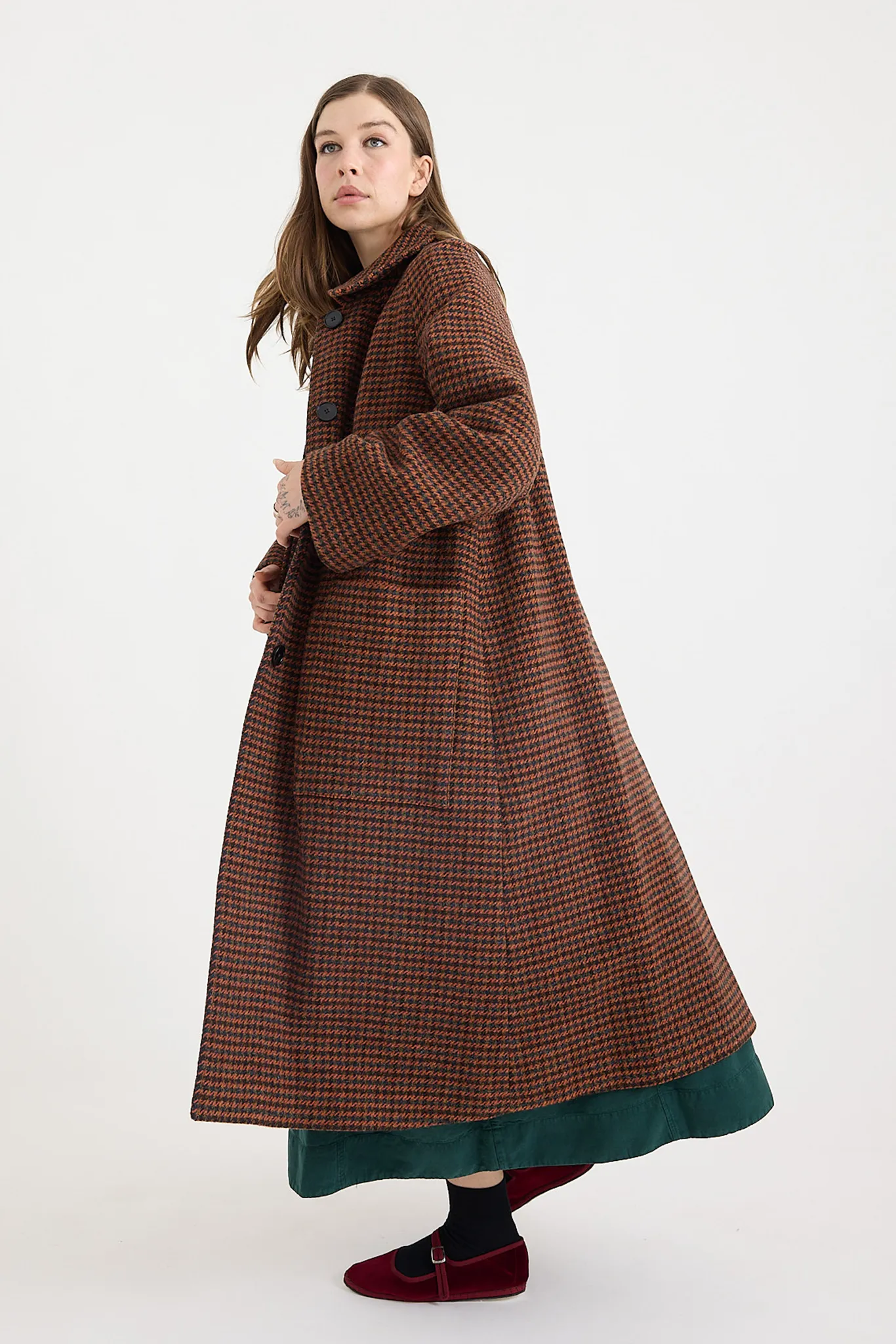 Toast - Wool Houndstooth Raglan Coat