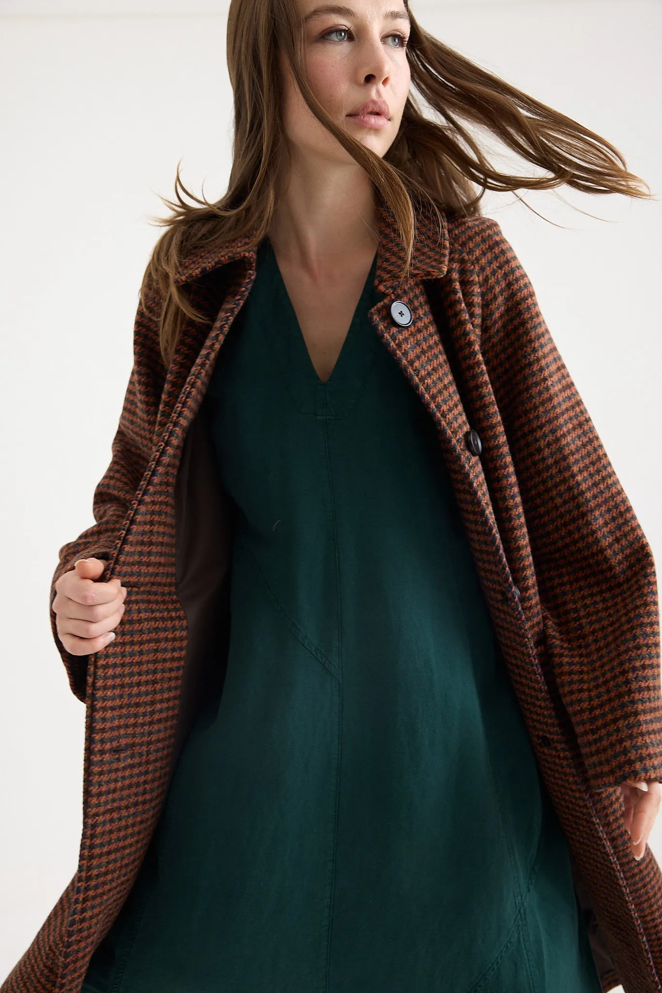 Toast - Wool Houndstooth Raglan Coat