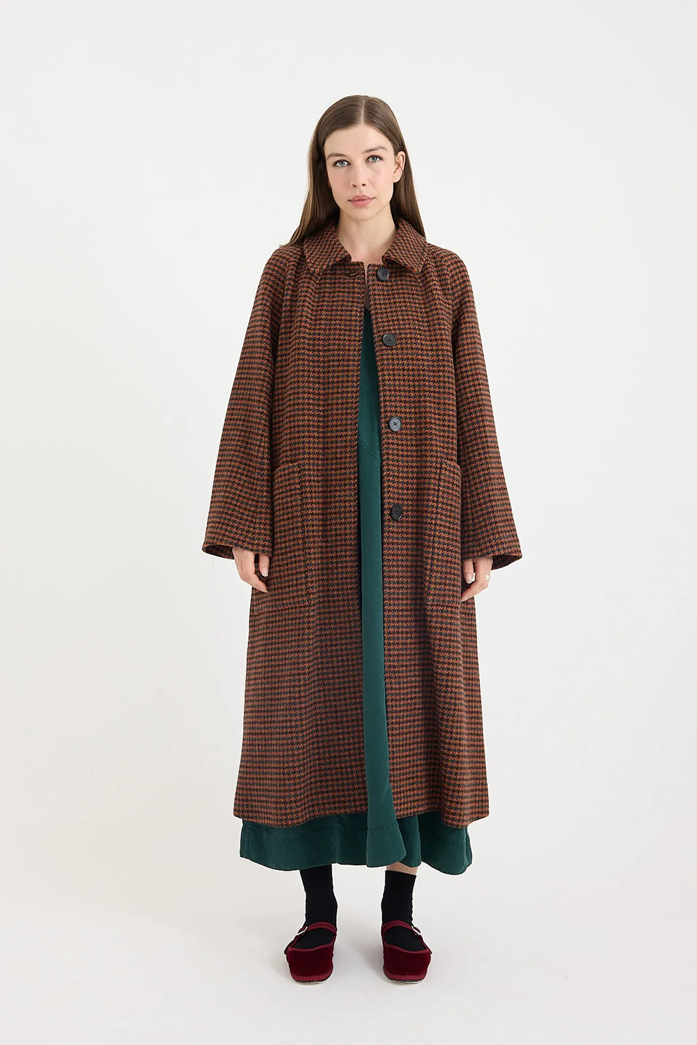 Toast - Wool Houndstooth Raglan Coat