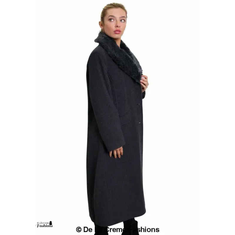 Women’s Oversized Faux Fur Collar Long Coat
